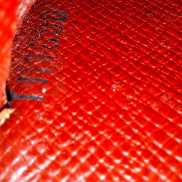 Louis Vuitton Bifold Wallet with dustbag - Picture 13 of 13